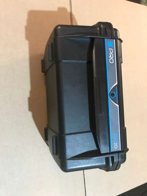 GOPRO HERO 6 *32 GB MICRO SD MEMORY CARD*CASING8BRACKET*BOX*GOOD CONDITION